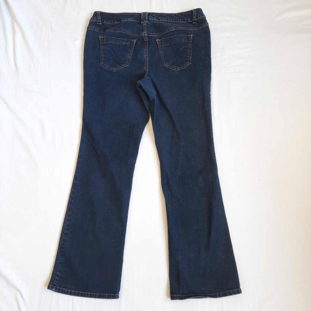 Lane Bryant Slim Boot Straight Fit Genius Fit Dark Wash Jeans 18 average - Picture 5 of 12